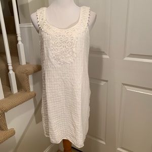 NWT, White cotton dress, great detail.